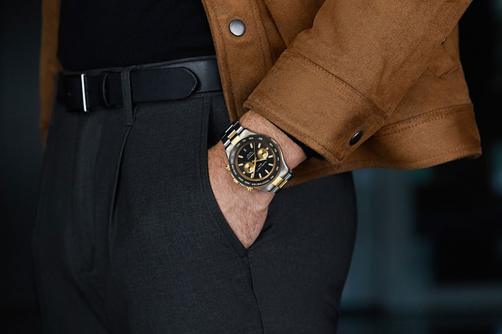 JON KORTAJARENA: Presente Perfecto by Daniel Riera