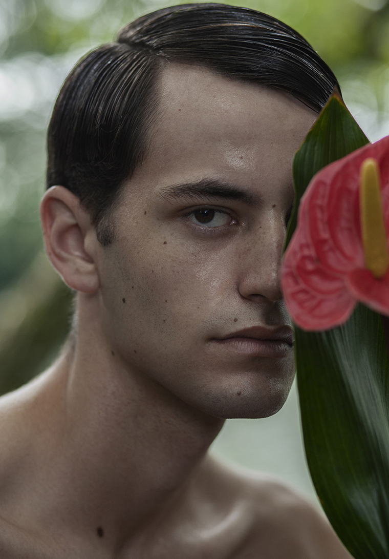 MMSCENE STYLE STORIES: Dark Waters