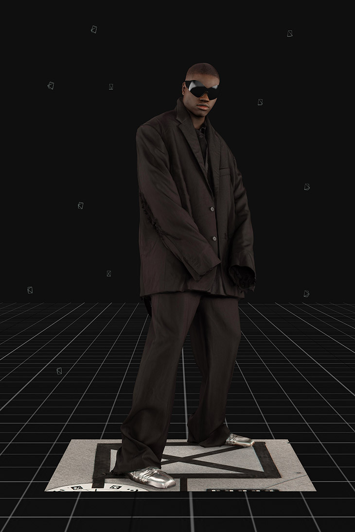 BALENCIAGA