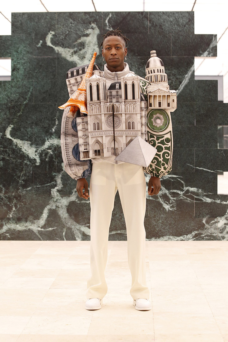 Louis Vuitton Fashion Collection Menswear Fall Winter 2021 presented during  Paris Fashion Week 0052 – NOWFASHION