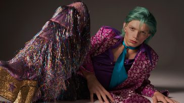 Standing Out in a Crowd Customizing Your Own Clothes