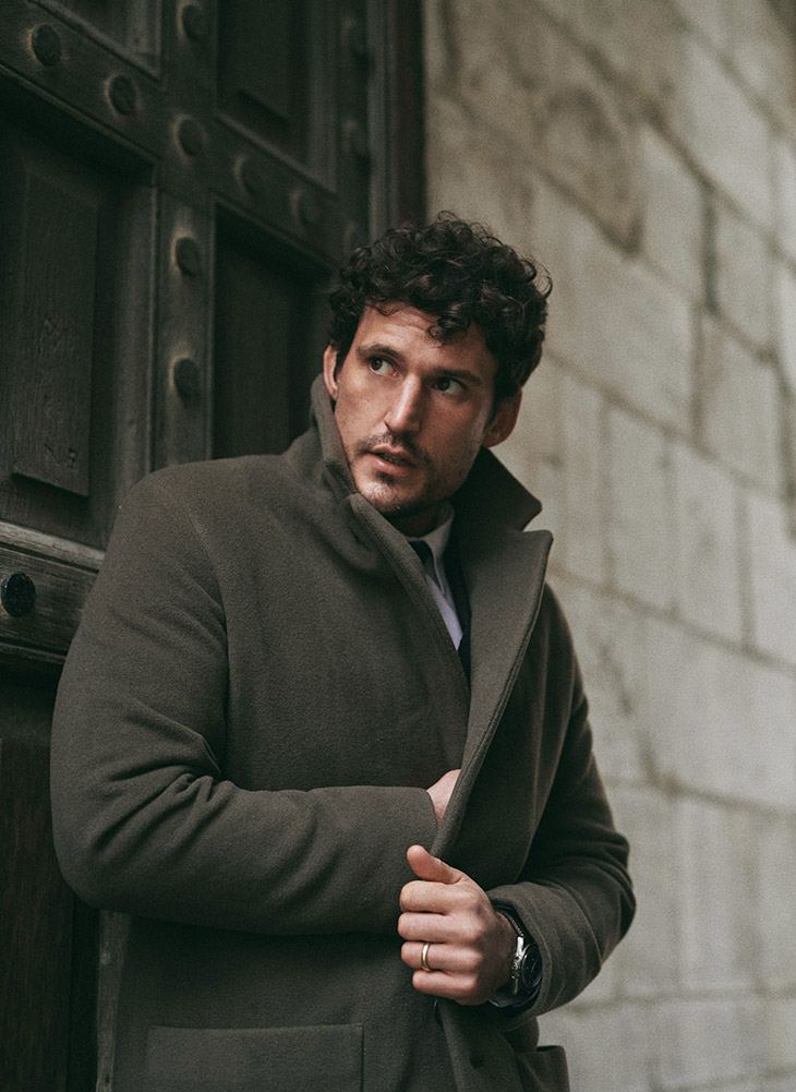 5 Must-Have Items for Men to Look Stylish