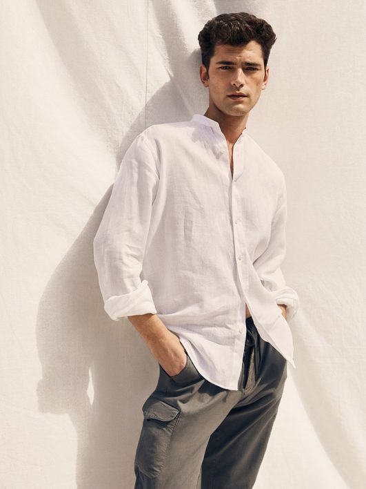 Sean O'Pry Poses in MASSIMO DUTTI Spring Summer 2021 Looks