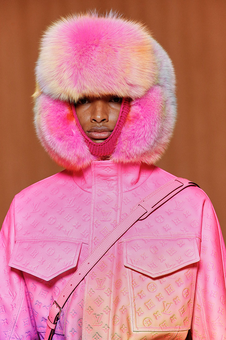 Louis Vuitton LV Pink Crop top hoodie and Legging • Kybershop