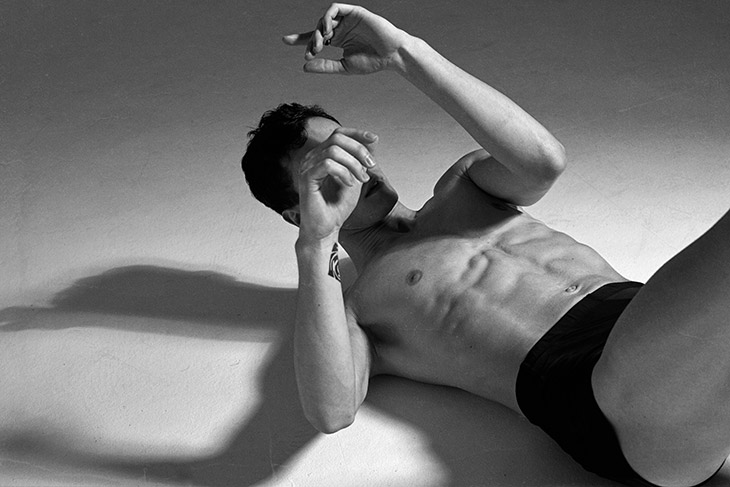 How Running on a Treadmill Helps Keep Your Male Model Body