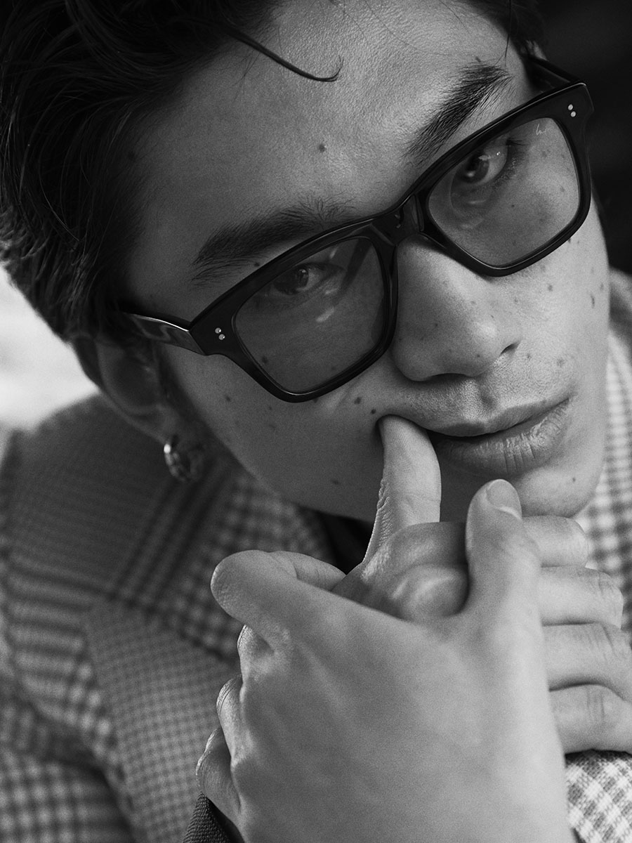 Selecting Glasses to Suit Your Face Shape A Guide