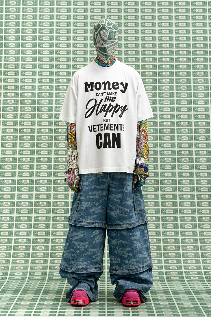 VETEMENTS Fall Winter 2022.23 RTW Collection - Male Model Scene