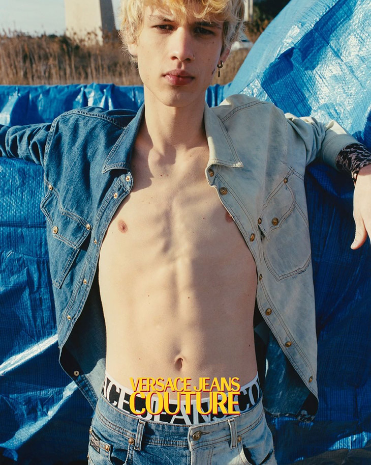VERSACE JEANS COUTURE