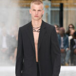 GIVENCHY