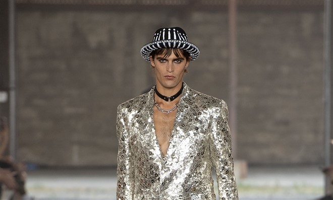 MFW: All the Most Amazing Things from Moschino's Fall 2015 Collection