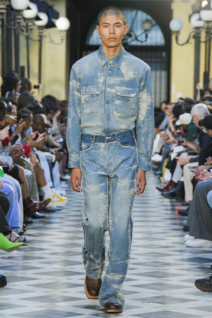 PFW: TAAKK Spring Summer 2023 Collection - Male Model Scene