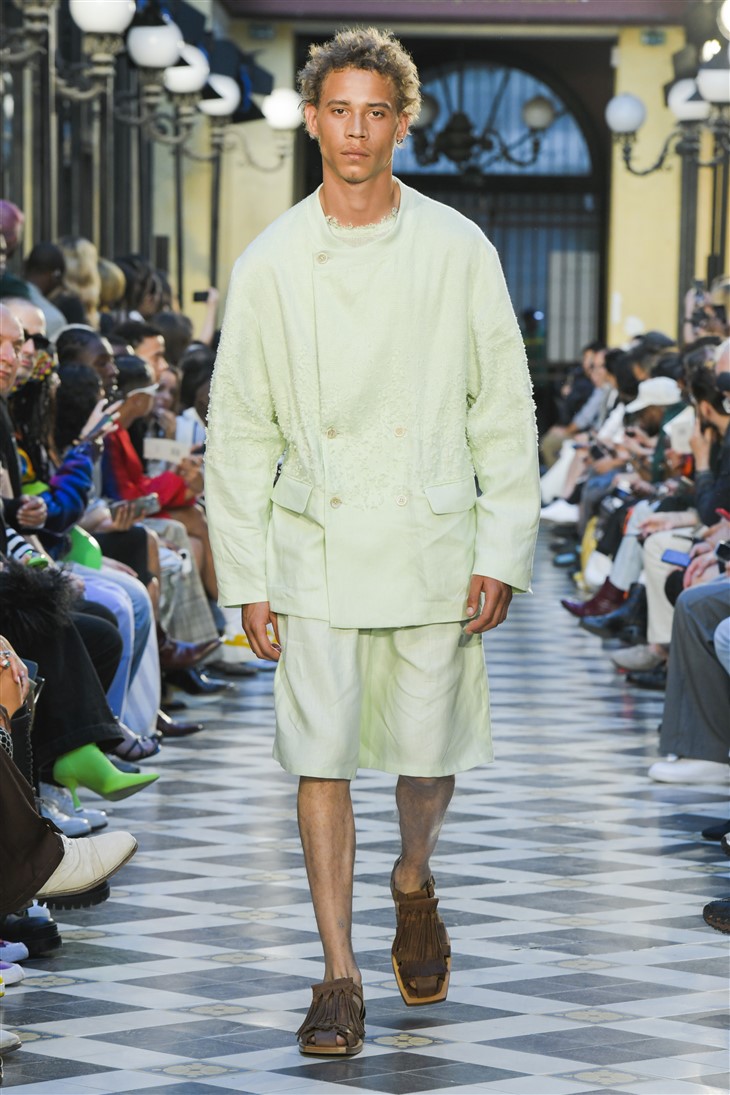 PFW: LOUIS VUITTON Spring Summer 2023 Collection