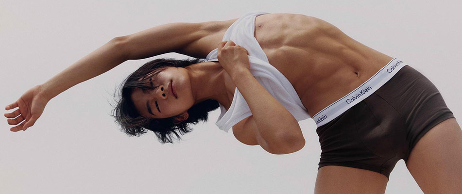 Informeer twist Hechting Tae Jun, Sung Jin Park, Tarzzan Lee & Gemini Model Calvin Klein