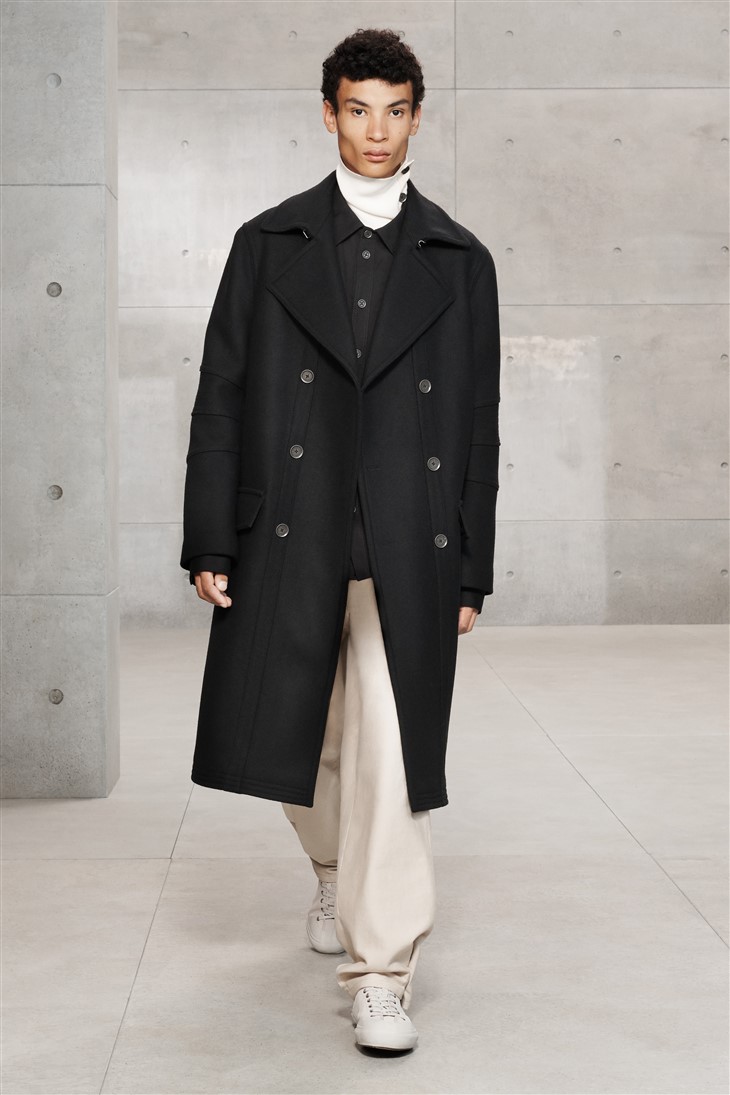 CLLCTN 09: ZARA SRPLS Fall Winter 2022 Collection - Male Model Scene