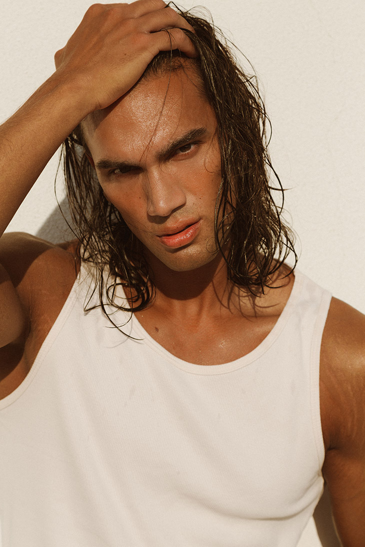 Bruno Santos Beautiful men faces, Metal sunglasses, Cool hairstyles for men
