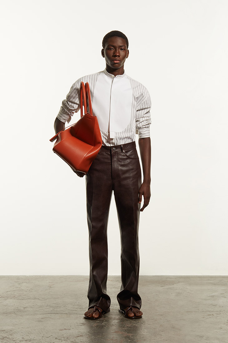 Discover FERRAGAMO Pre-Spring 2024 Collection