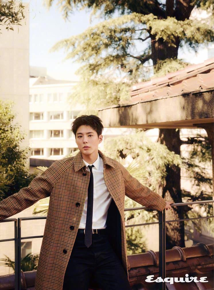 Park Bo Gum Is Retro Chic In New Photoshoot For VOGUE Korea – What The Kpop