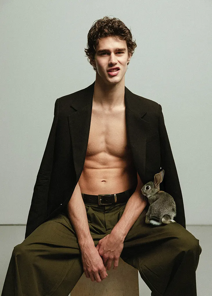 Max Merifield by Pat Supsiri MMSCENE