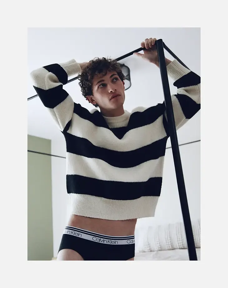 Anthony Piccirillo in Homme Alone