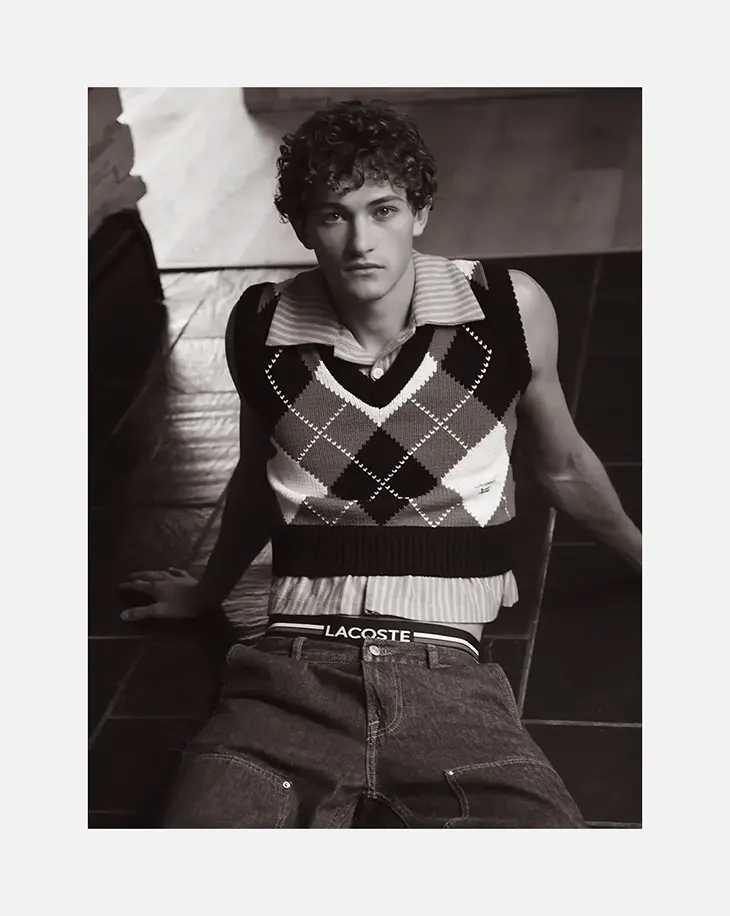 Anthony Piccirillo in Homme Alone