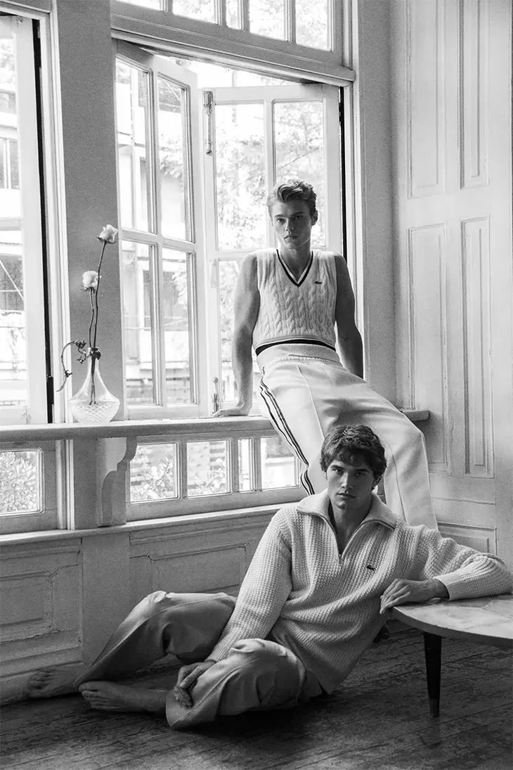 New Romantics by David Suárez