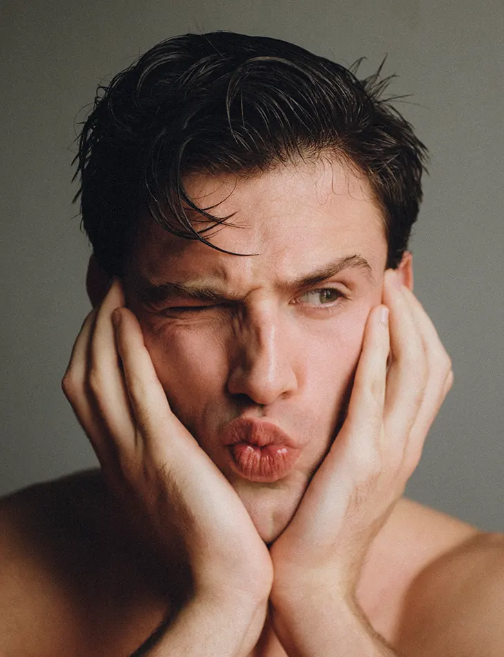 Bas Laduc Leisure by Joey Leo