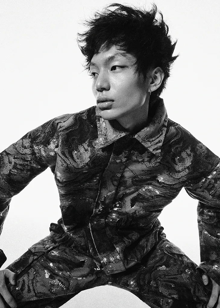 Donghee Jeong in Body Language