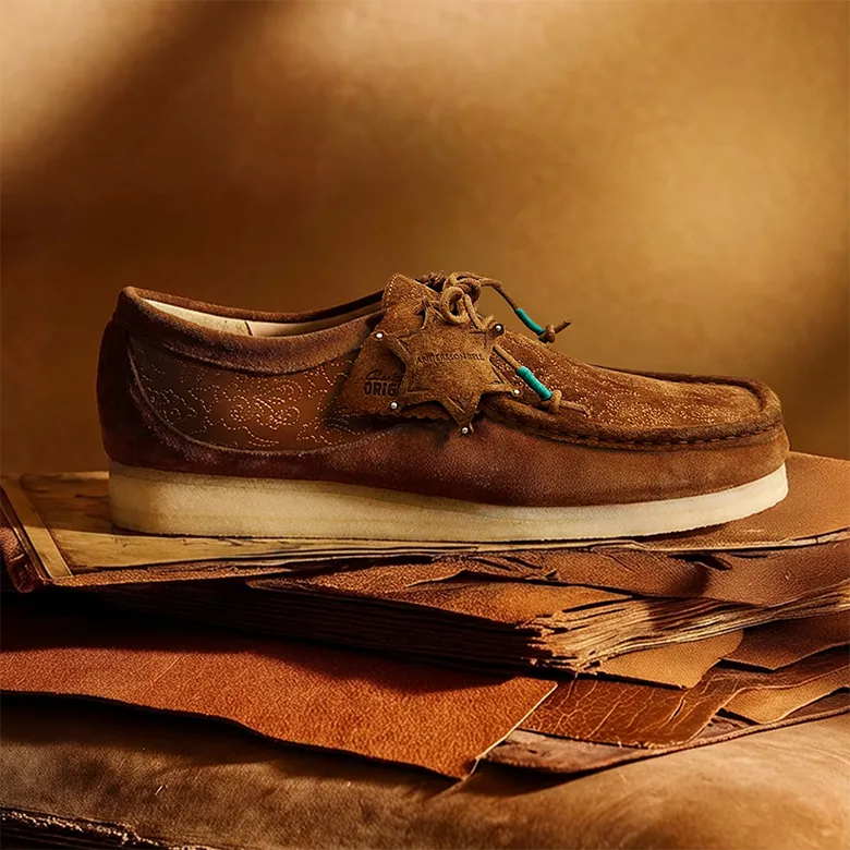 CLARKS ORIGINALS