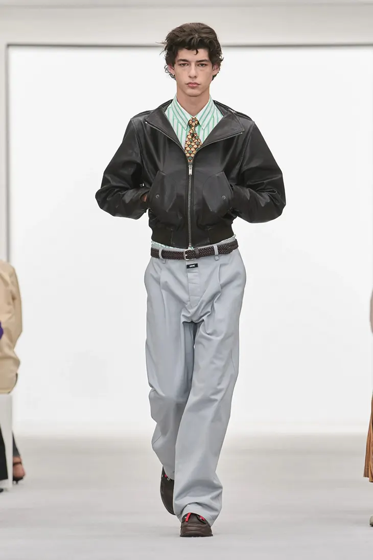 Loewe SS27